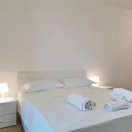 Borgoville * باري